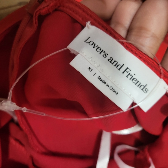 9. NWOT LOVERS + FRIENDS LILITH GOWN IN CHERRY RED SIZE XS - Picture 7 of 7